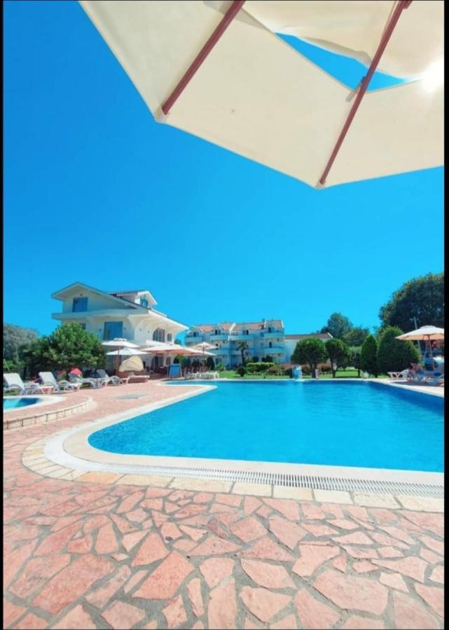 Hotel Comfort Ulcinj Eksteriør bilde