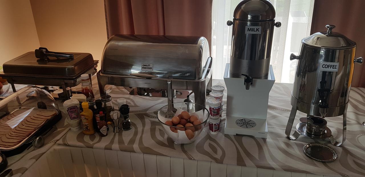 Hotel Comfort Ulcinj Eksteriør bilde