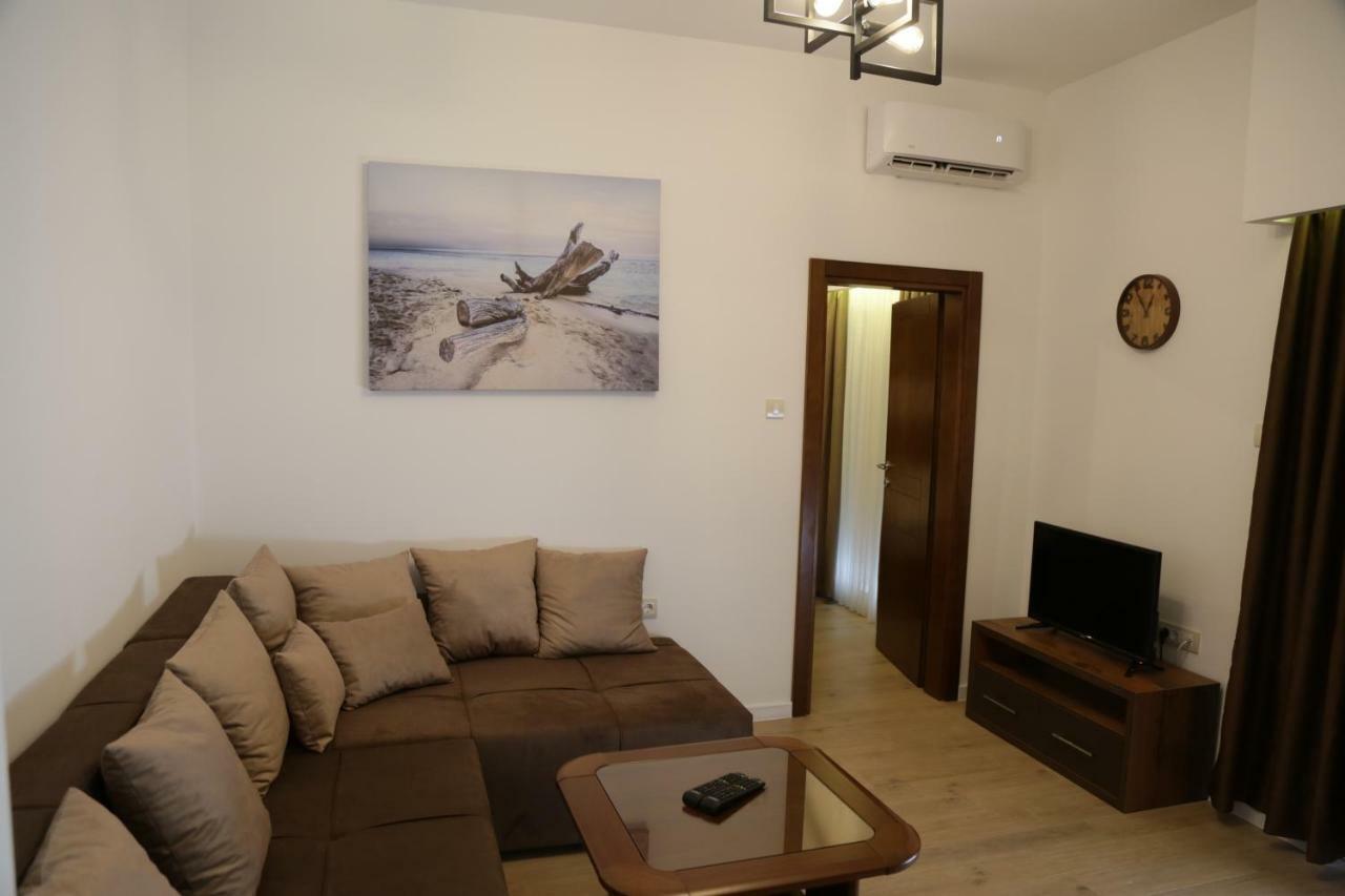 Hotel Comfort Ulcinj Eksteriør bilde